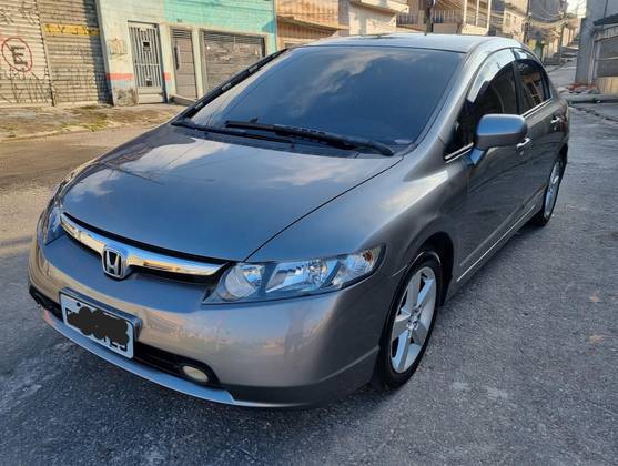 HONDA CIVIC 1.8 LXS 16V FLEX 4P AUTOMÁTICO